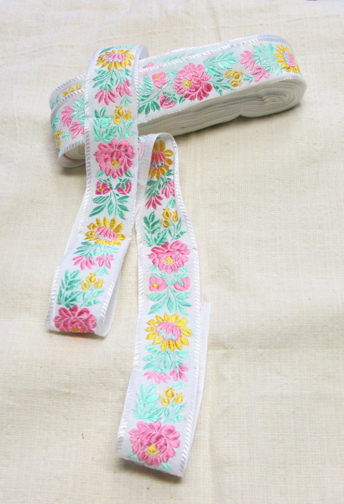 (No. 5) 1 meter fabric ribbon, embroidered