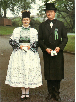Sorbische Brauttrachten (L)